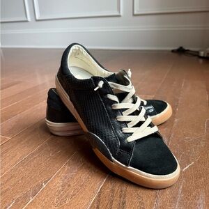 Dolce Vita black sneakers size 10 GUC $32. So cute and comfortable!